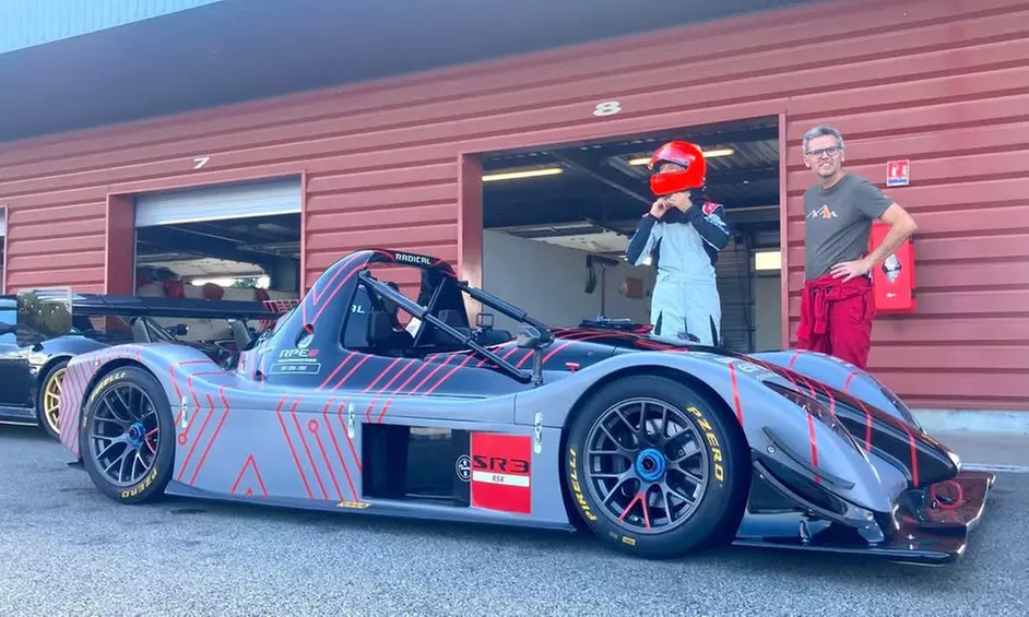 Formuła 1 na torze: przejażdżki Bolidem Radical SR3