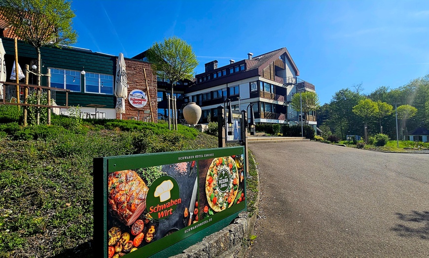 Image 3: Am Ebnisee: 1-2 Nächte mit Frühstück & Eintritt in den Schwaben Park