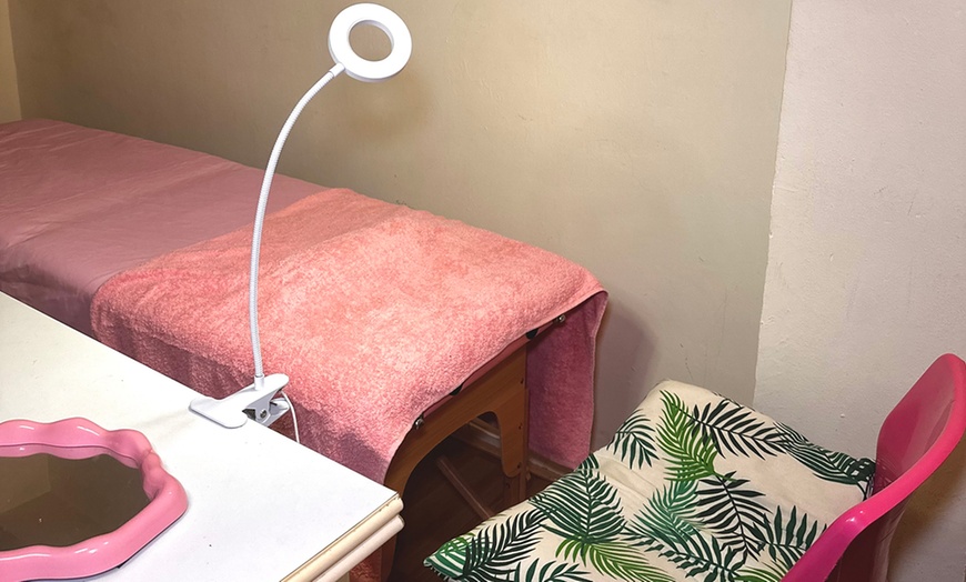 Image 6: Sesión de 30 o 60 minutos de spa facial con limpieza y más para 1