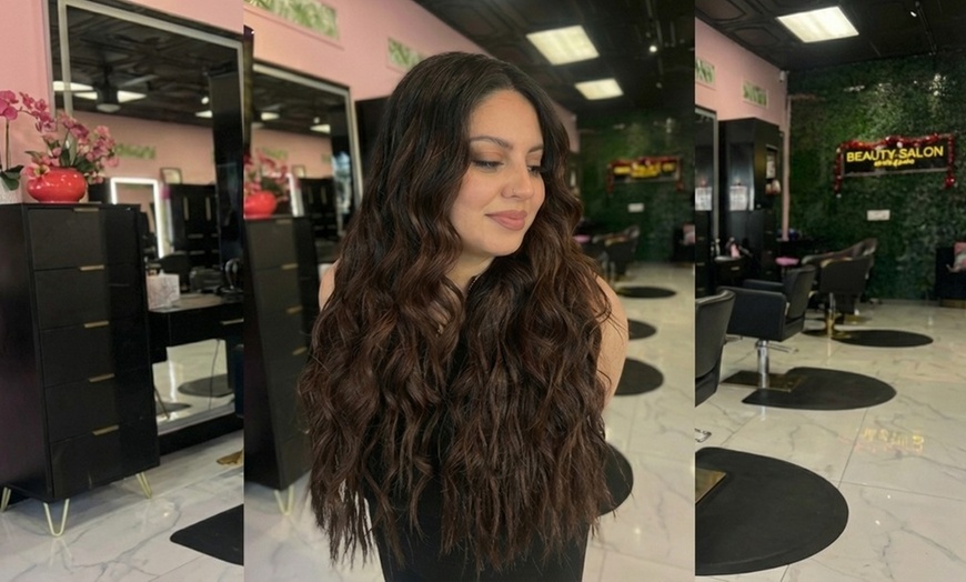 Image 4: Luxury Haircut, Blowout & Deep Conditioning for Radiant Hair