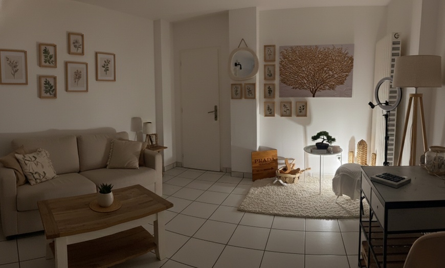 Image 2: Soin visage au choix avec Belle et Zen by Sabrina