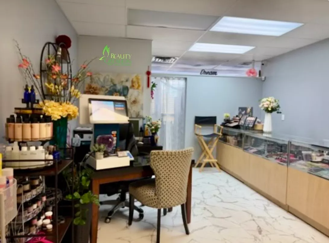 Mother's Day Special! - Japanese Head Spa with a Refreshing Cup of Tea