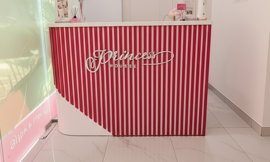 Image 1: 60-Minute Classic or Hydra Facial or Classic Facial with Mani-Ped