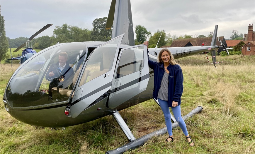 Image 1: 20-Min Helicopter Flying Lesson Experience with Hands-On Flying in UK
