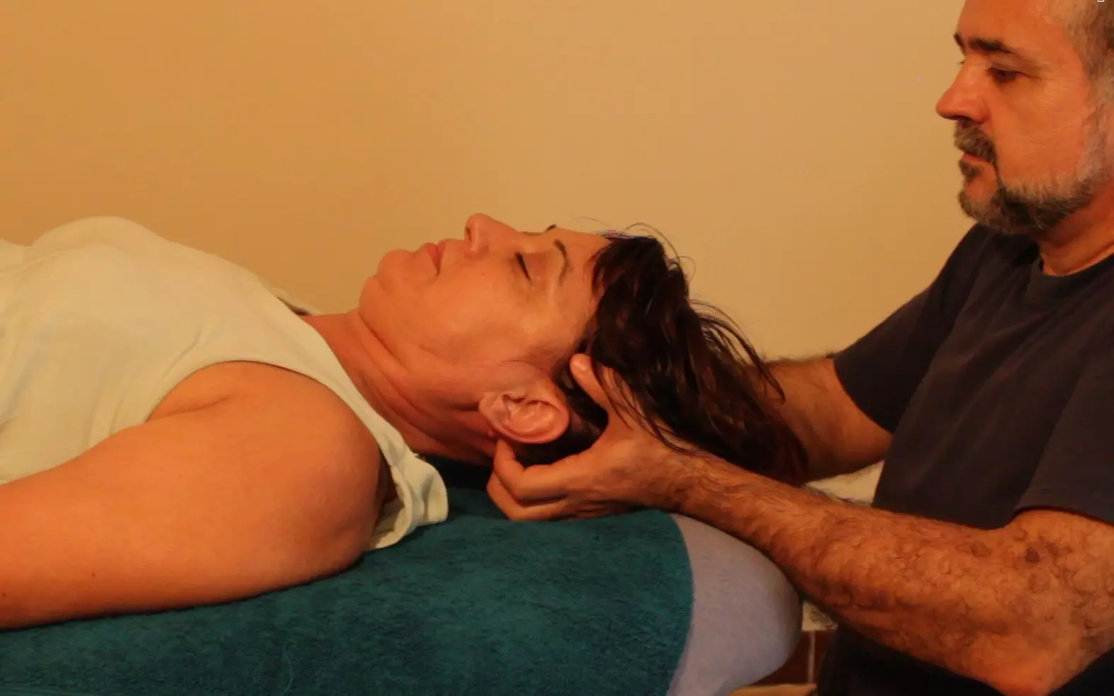 1 o 3 sesiones de osteopatía estructural, visceral o sacro craneal