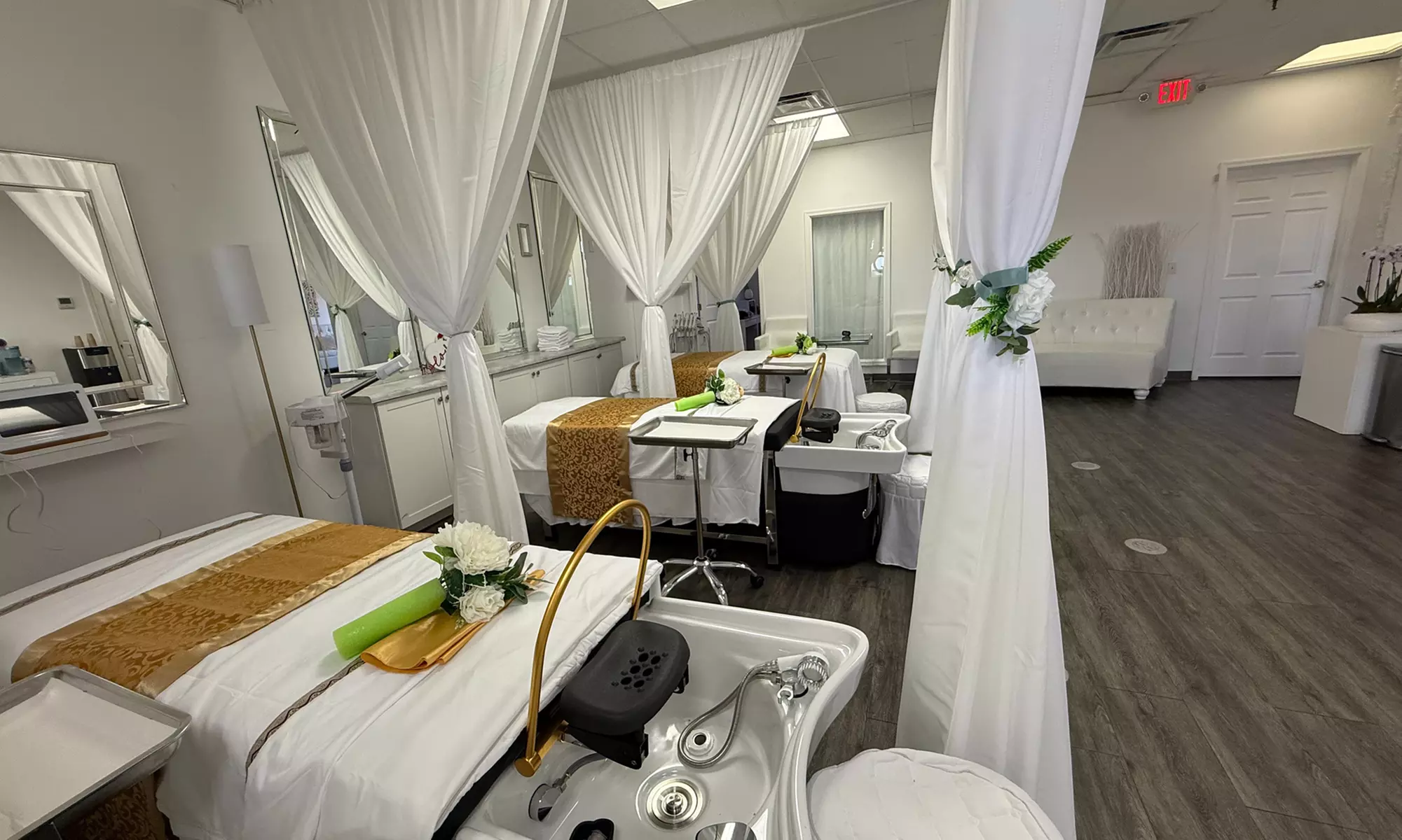 Up to 40% Off on Therapeutic Massage at Renew Wellness MedSpa