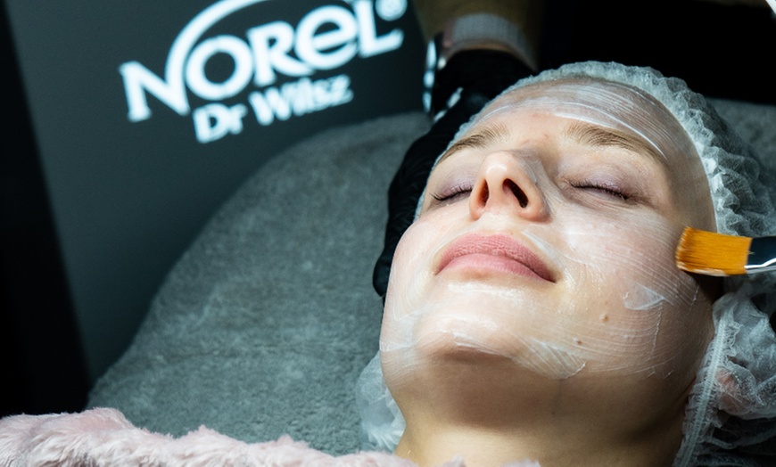 Image 3: Aquafacial opt. mit Microdermabrasion für das Gesicht