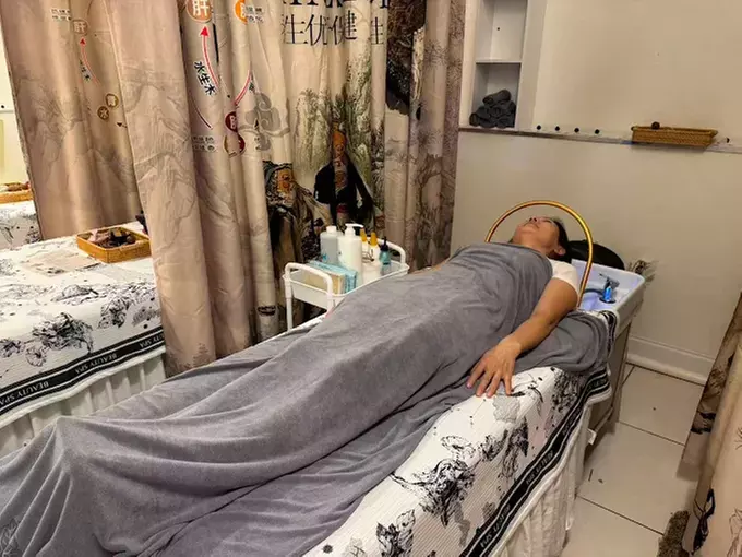 VIP Head Spa Treatment with Massage on Head and Scalp for 1 or 2