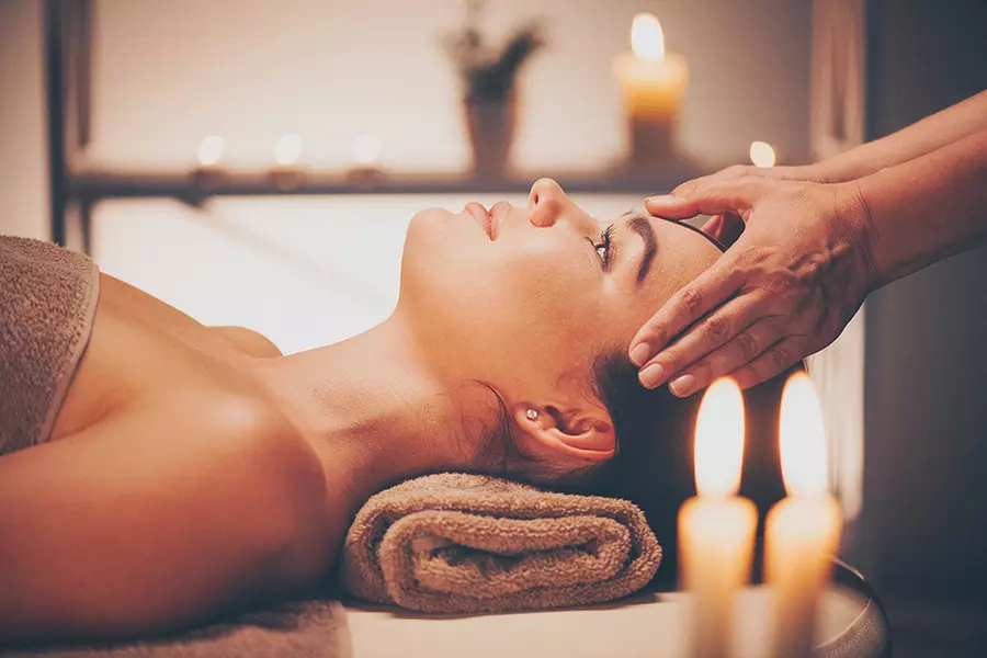 60-Min Swedish or Deep Tissue Massage w/ Optional 60-Min HydraFacial