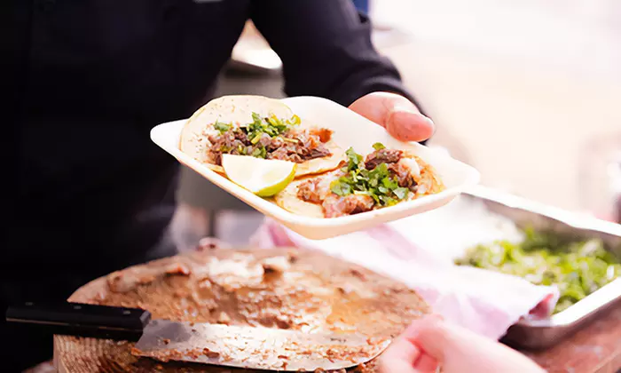 Queens Taste Food Festival – Indulge in 50+ Eateries & Open Bar