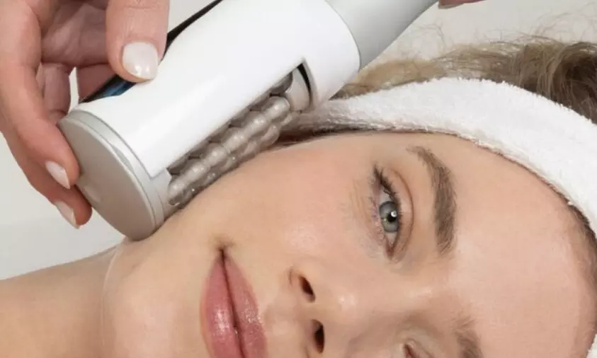 Smooth & Sculpt: 1 or 3 Anti-Cellulite Body Treatment Endosphere 