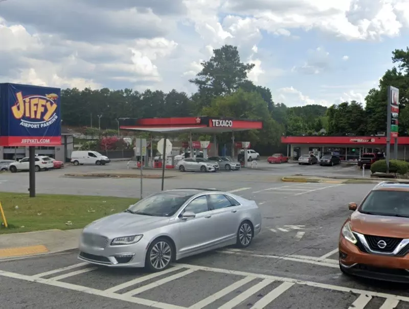 Parking at Jiffy ATL
