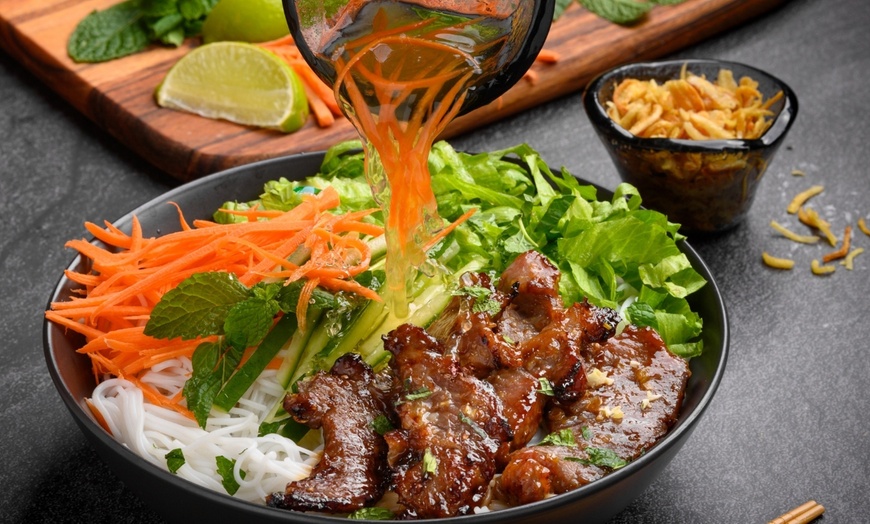 Image 2: Vietnamese Beef Noodle or Bbq Pork/ Chicken Vermicelli Noodle Bowl