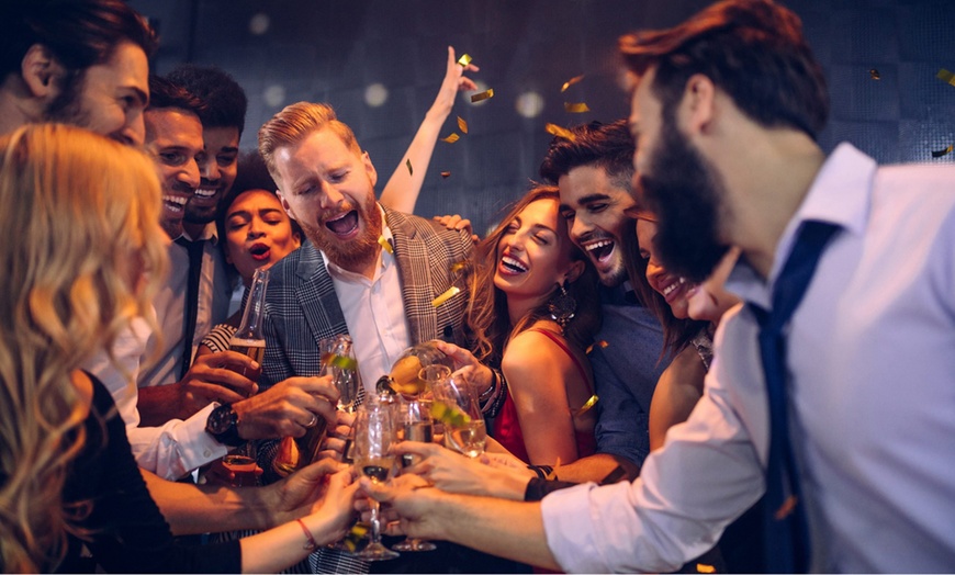 Image 1: 3, 6, or 8-Hour Event Photography Package for Every Occasion