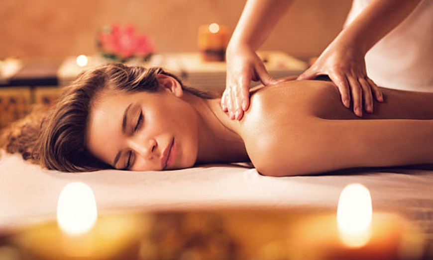 Image 4: Masaje facial o ritual de aguas termales japonés de 90 minutos para 1