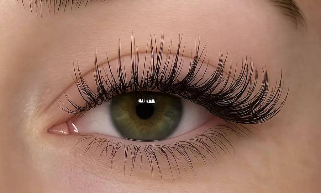 Natural Look, Classic 3D, Hybrid 6D or Volume 9D Mink Lash Extensions