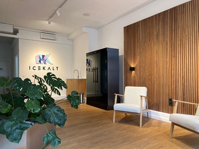 In Frankfurt Sachsenhausen: 1 Kältekammer-Anwendung - ICEKALT Gmbh