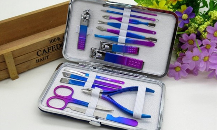 Image 4: 15-Piece Manicure Set with Stainless Steel Case