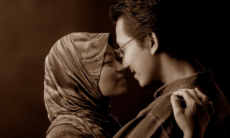 Image 9: Family Portrait, Pet Photography, or Couples Photoshoot Experience