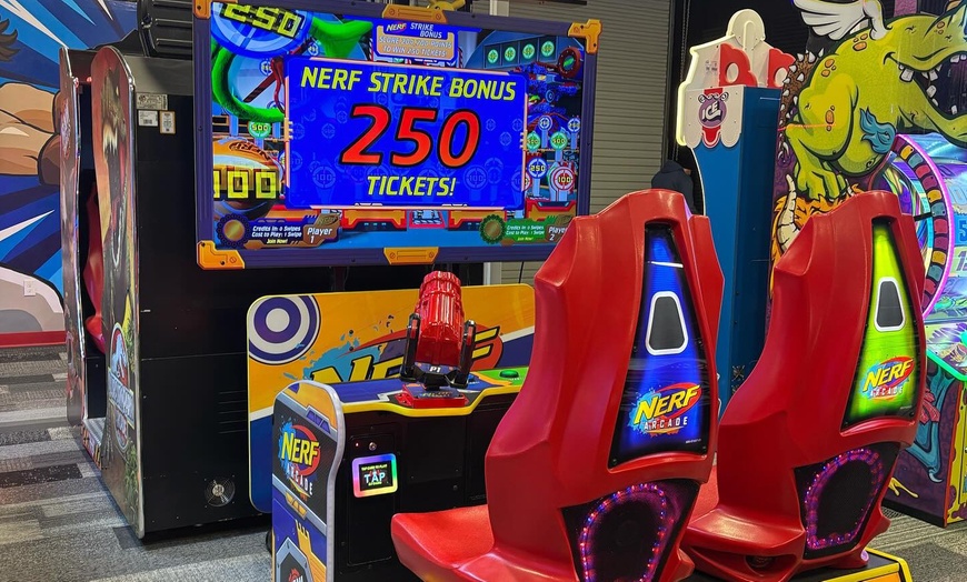 Image 5: Dive into Fun with 280 or 575 Arcade Credits