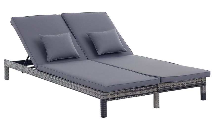 Image 2: Outsunny Double Rattan-Effect Sun Lounger