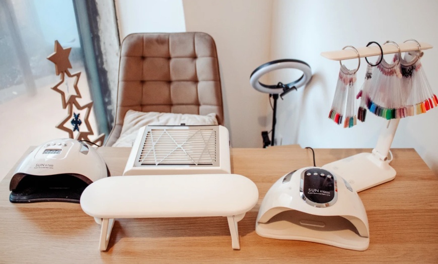 Image 1: Beauté élégante et durable jusqu’au bout des ongles