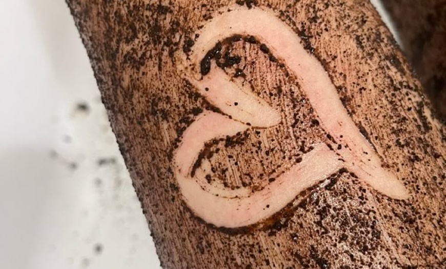 Image 13: Deluxe Massage Experience: Dubai Chocolate Treatment For 1 or Couples