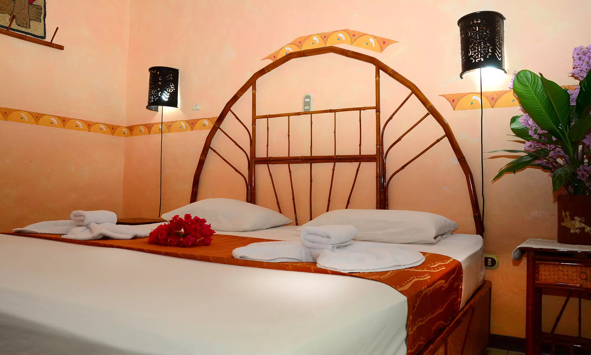 ✈ 7-Night Costa Rica Volcano & Beach Vacation w/Air from Travel by Jen