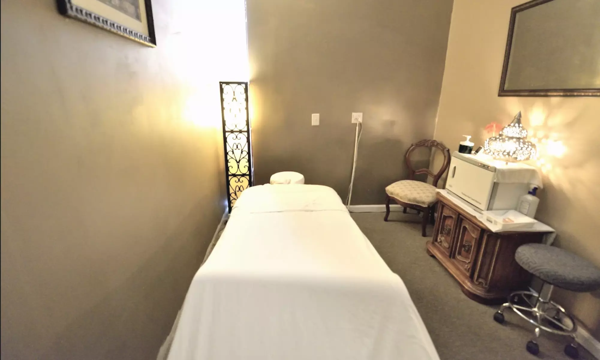 Masssges for 1 or 2 w/Lavender Oil, Optional Hot Stones & Herbal Tea