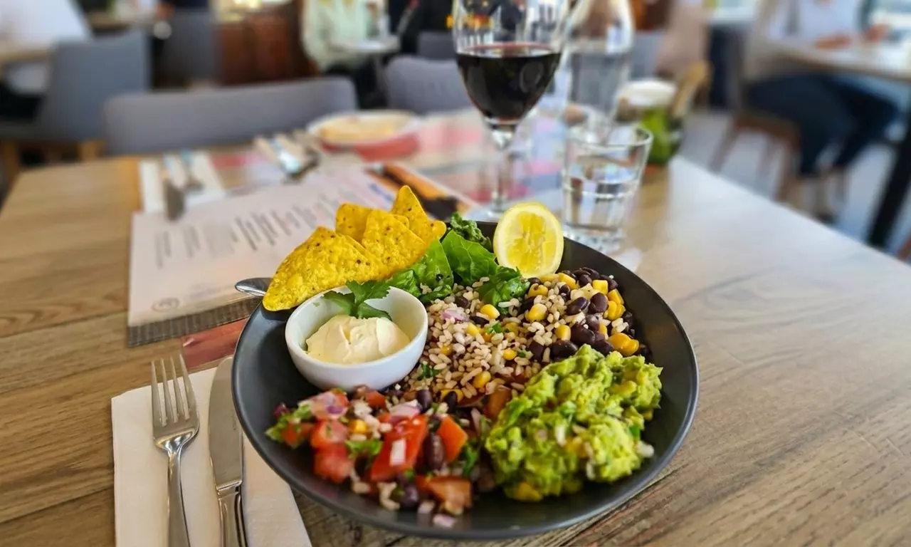 Captain Proud: Scenic 3-Hr Murray River Lunch Cruise for Child & Adult