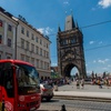 Image 6: Hop-on-Hop-off-Bustour Prag, opt. mit Bootstour 