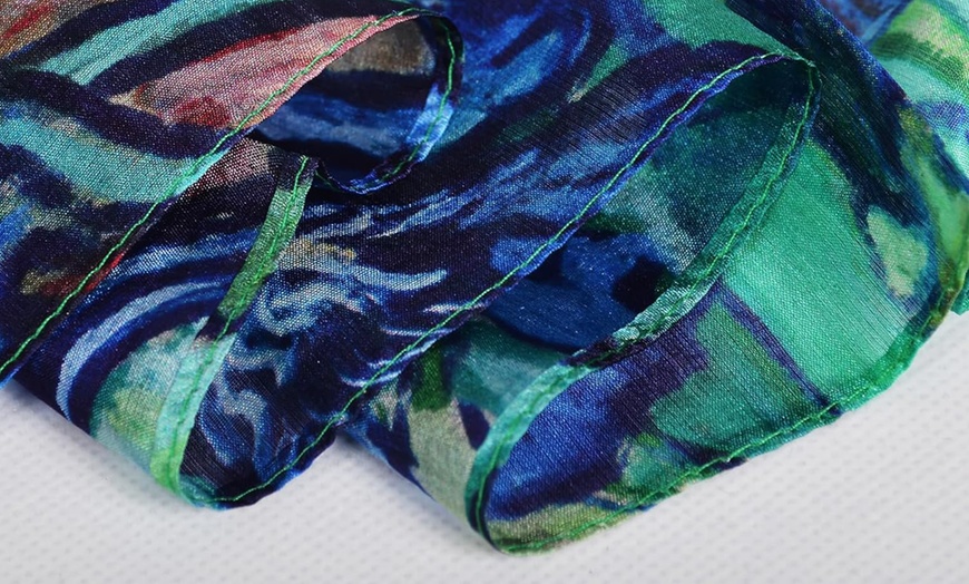 Image 13: Écharpe en soie, 170 x 110 cm