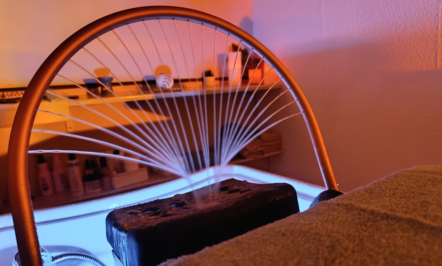 Image 1: Tratamiento de head spa y opción a masaje o reflexología podal para 1