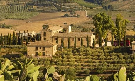 S. Michele di Ganzaria: 1 notte o day use in camera con cena e degustazione per 2 presso Agriturismo Gigliotto