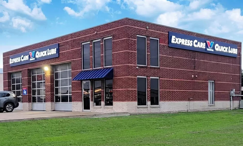 Quick Full Service Synthetic Oil or Blend Oil Change for One/Two Cars