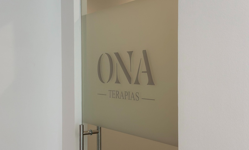 Image 11: Peeling facial con sauna, aguas termales y tratamientos faciales 