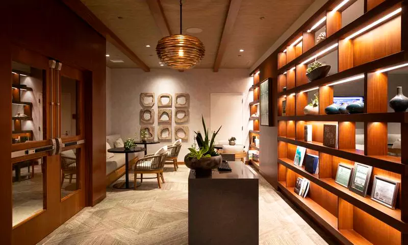 Stay at Waikiki Beach Upscale Alohilani Hotel