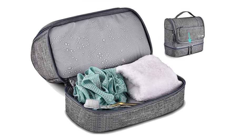 Image 6: Large Hanging Toiletry Bag Travel Makeup Bag Organizer Dry Wet Separation