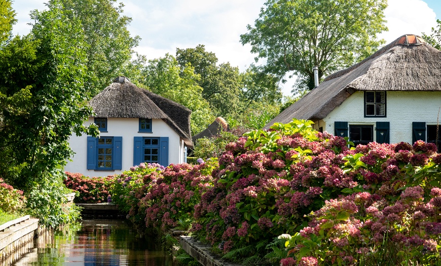Image 12: Giethoorn Tour: vanuit Amsterdam in een Hop On Hop Off Holland bus