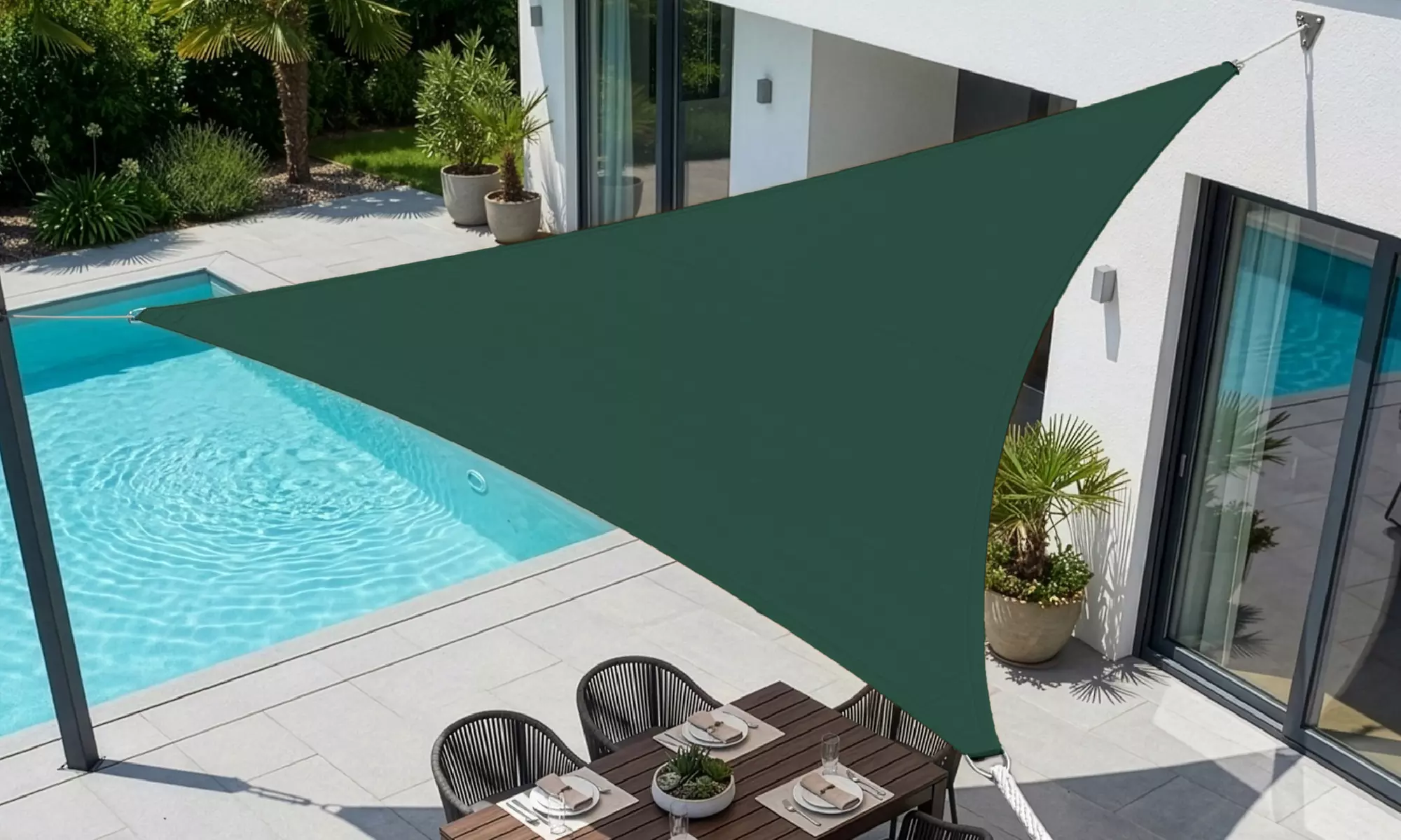 Tenda a vela triangolare