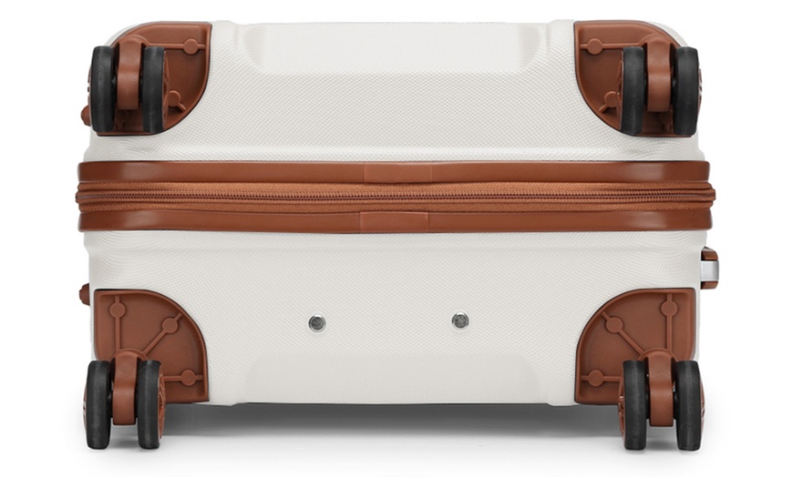 Image 9: Reisset, bestaande uit handbagagekoffer, weekendtas en toilettas