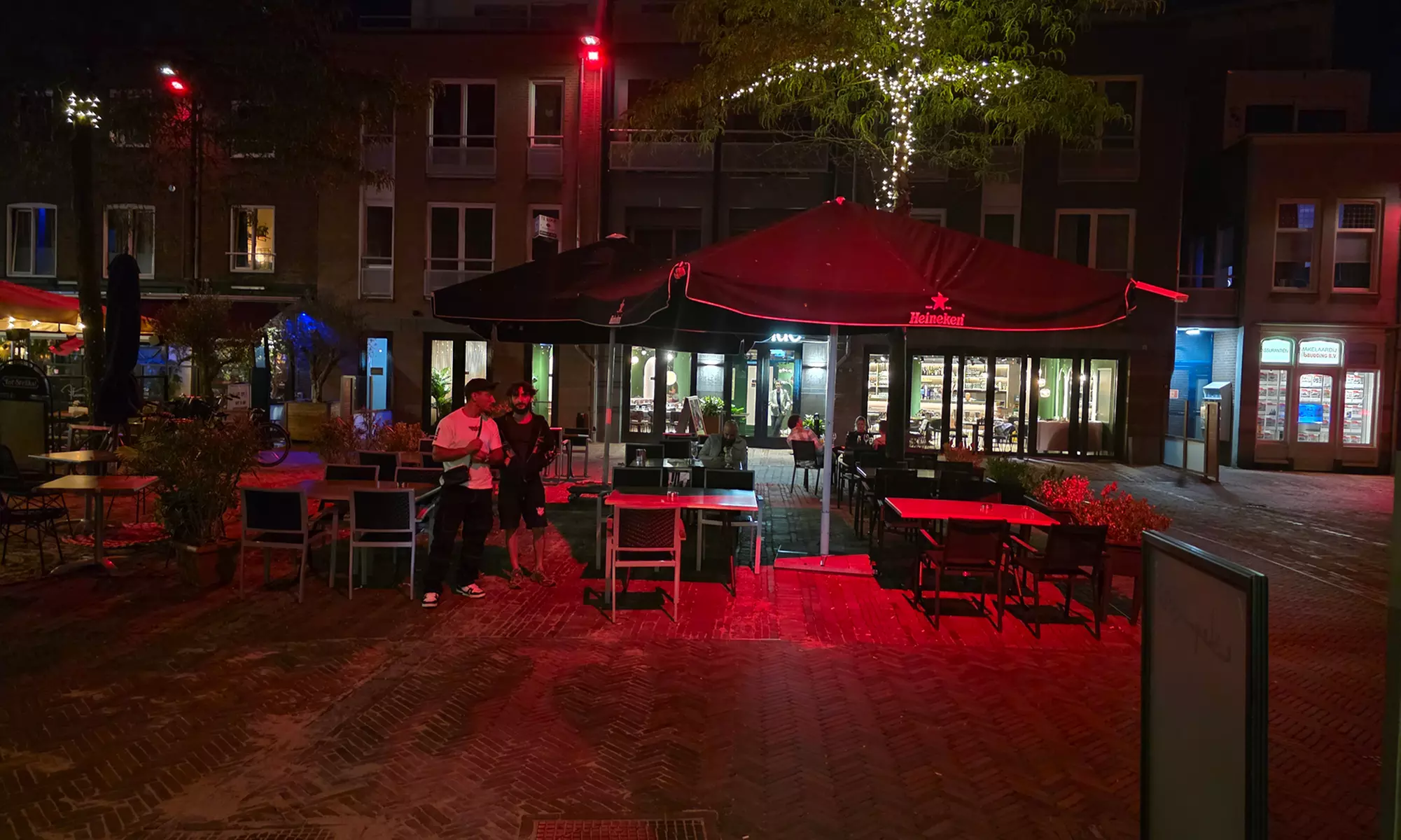 Proef rijke Syrische smaken met lamsvlees, kip en geurige bijgerechten