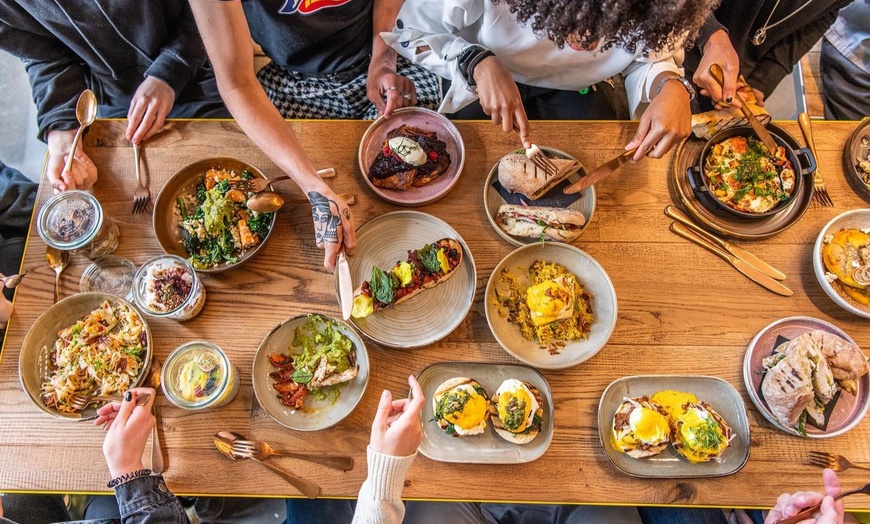 Image 6: Satisfy Your Cravings with Brunch + Cocktail For Two or Four People 