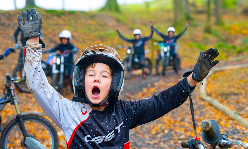 Image 3: Kids' Motorbike 2 Hour Session with T-Shirt Included