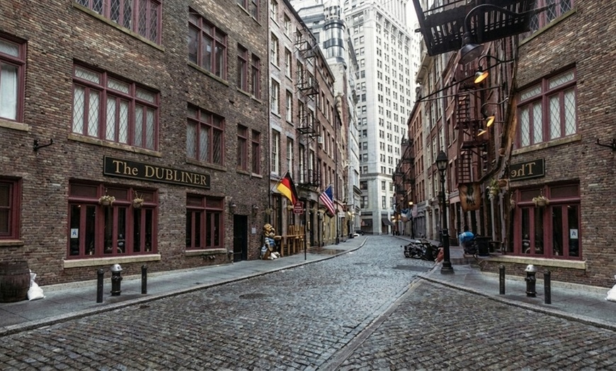 Image 5: Self-Guided Wall Street Audio Tour – Financial District