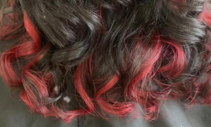 Image 7: Cut with Single-Process Color, Partial Highlights and Toner and More