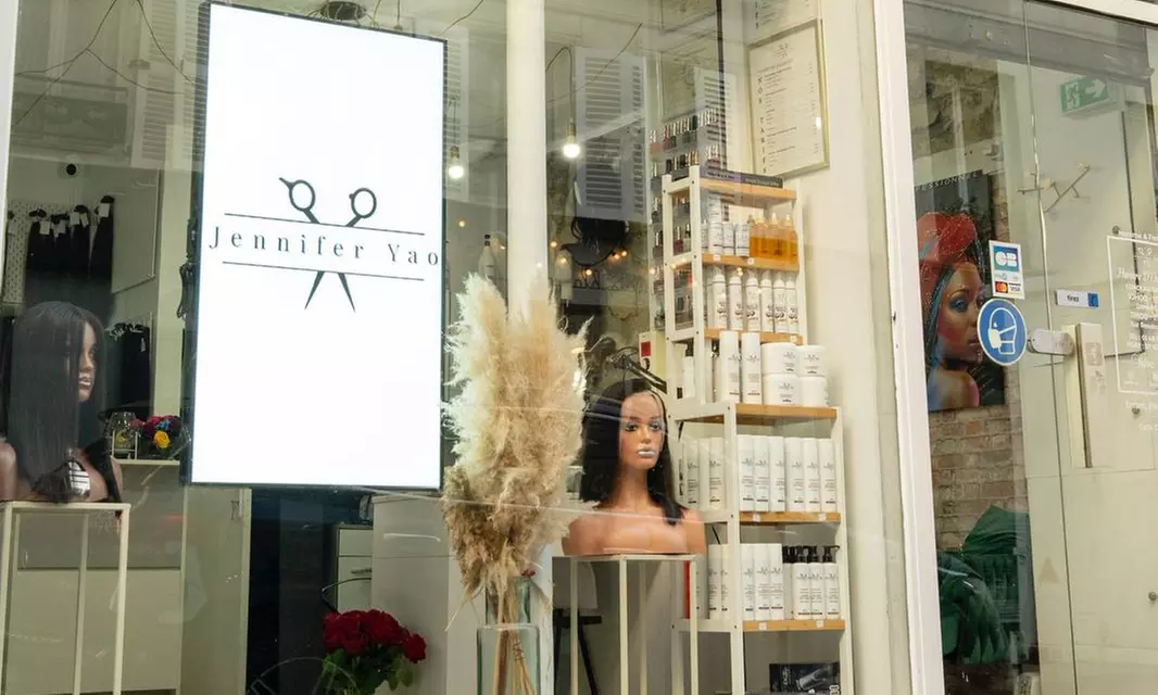 Forfait coiffure ou lissage au choix sur toutes longueurs de cheveux