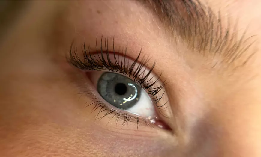 Image 4: Lashlift, Brow Lamination & Wenkbrauwen verven naar keuze