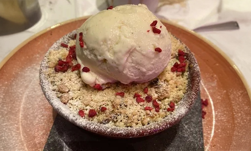 Image 6: Enjoy a Sunday Roast Lunch w/ Dessert & Beer or Wine for 1, 2, 3 or 4 