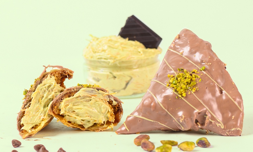 Image 15: Enjoy Handcrafted Delicious Samosas in Boxes of 4, 8, or 12